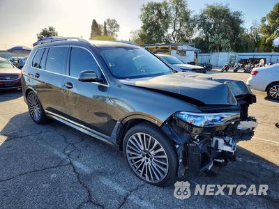 Czwarte zdjęcie samochodu z boku: 2022 BMW X7 M50I VIN:5UXCX6C02N9J98993 - miniatura