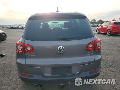 Zdjęcie 6 z 14 samochodu: 2009 VOLKSWAGEN TIGUAN SE VIN:WVGBV75N49W527052 - miniatura