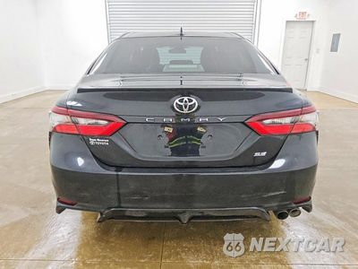 Zdjęcie 6 z 12 samochodu: 2021 TOYOTA CAMRY SE VIN:4T1G11AK0MU521313 - miniatura