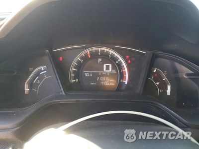 Zdjęcie 9 z 12 samochodu: 2017 HONDA CIVIC LX VIN:2HGFC2F57HH516445 - miniatura