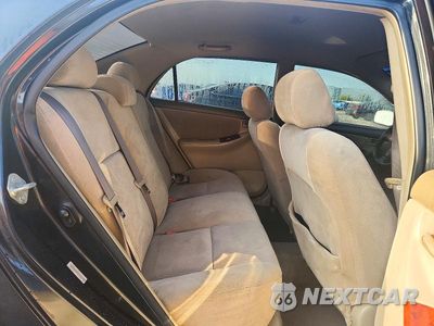 Zdjęcie 10 z 12 samochodu: 2005 TOYOTA COROLLA LE VIN:1NXBR32E35Z371884 - miniatura