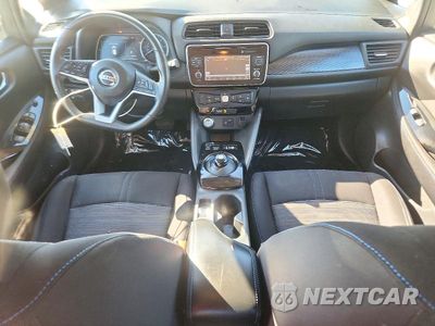 Zdjęcie 8 z 12 samochodu: 2018 NISSAN LEAF SV VIN:1N4AZ1CP3JC311940 - miniatura