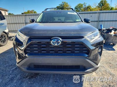 Piąte zdjęcie samochodu w środku: 2021 TOYOTA RAV4 HYBRID XLE VIN:4T3RWRFV7MU046388 - miniatura