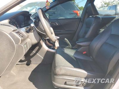Zdjęcie 7 z 12 samochodu: 2017 HONDA ACCORD SPORT SPECIAL EDITION VIN:1HGCR2F15HA226864 - miniatura