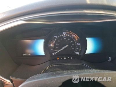 Zdjęcie 9 z 13 samochodu: 2019 FORD FUSION SE VIN:3FA6P0LU8KR105754 - miniatura