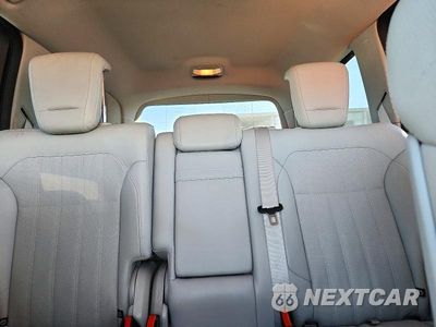 Zdjęcie 10 z 13 samochodu: 2015 MERCEDES-BENZ GL 350 BLUETEC VIN:4JGDF2EE2FA459044 - miniatura