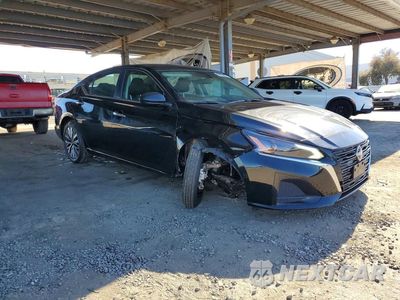 Czwarte zdjęcie samochodu z boku: 2025 NISSAN ALTIMA SV VIN:1N4BL4DW8SN412782 - miniatura