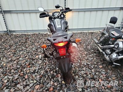 Czwarte zdjęcie samochodu z boku: 2013 SUZUKI DL650 A VIN:JS1VP56A1D2102328 - miniatura