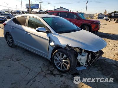 Czwarte zdjęcie samochodu z boku: 2017 HYUNDAI ELANTRA SE VIN:5NPD74LF8HH099685 - miniatura