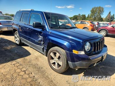 Czwarte zdjęcie samochodu z boku: 2017 JEEP PATRIOT LATITUDE VIN:1C4NJPFA0HD211893 - miniatura