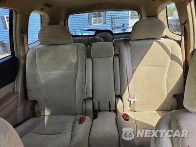 Zdjęcie 10 z 13 samochodu: 2012 TOYOTA HIGHLANDER BASE VIN:5TDBK3EH3CS118113 - miniatura