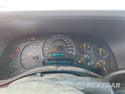 Zdjęcie 9 z 12 samochodu: 2005 GMC NEW SIERRA K1500 VIN:2GTEK13T651239737 - miniatura