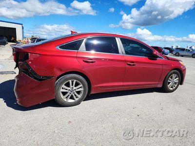 Trzecie zdjęcie samochodu z tyłu: 2016 HYUNDAI SONATA SE VIN:5NPE24AF7GH325736 - miniatura