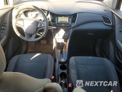 Zdjęcie 8 z 13 samochodu: 2017 CHEVROLET TRAX LS VIN:3GNCJKSB7HL244089 - miniatura