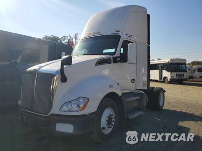 2016 KENWORTH T680 SEMI TRUCK 1XKYA48X7GJ496304 - główne zdjęcie licytacji z USA - miniatura