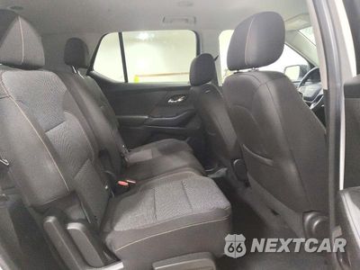 Zdjęcie 11 z 13 samochodu: 2021 CHEVROLET TRAVERSE LS VIN:1GNEVFKWXMJ103896 - miniatura