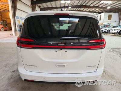 Zdjęcie 6 z 13 samochodu: 2027 CHRYSLER PACIFICA LIMITED VIN:2C4RC1GG6VR561064 - miniatura