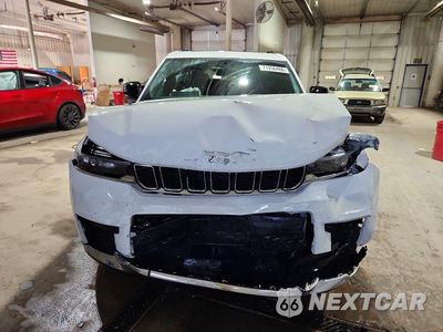 Piąte zdjęcie samochodu w środku: 2025 JEEP GRAND CHEROKEE L LAREDO VIN:1C4RJKAG8S8751069 - miniatura