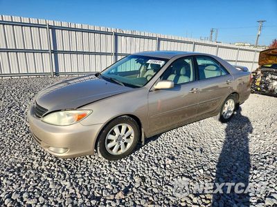 2004 TOYOTA CAMRY XLE V6 4T1BF30K84U081804 - główne zdjęcie licytacji z USA - miniatura