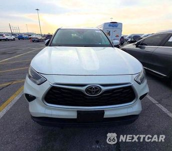 Zdjęcie 11 z 12 samochodu: 2021 TOYOTA HIGHLANDER XLE VIN:5TDHZRBHXMS078269 - miniatura