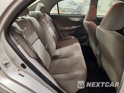 Zdjęcie 10 z 12 samochodu: 2009 TOYOTA COROLLA LE VIN:JTDBL40E299022223 - miniatura
