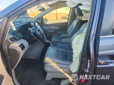 Zdjęcie 7 z 13 samochodu: 2015 HONDA ODYSSEY VIN:5FNRL5H61FB116192 - miniatura