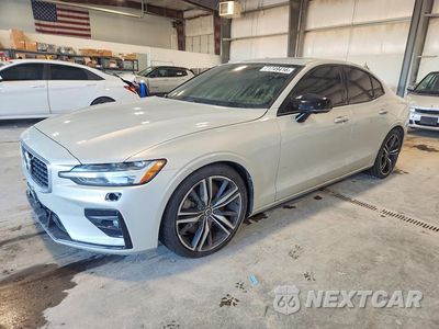 2019 VOLVO S60 T6 R-DESIGN 7JRA22TM7KG014000 - główne zdjęcie licytacji z USA - miniatura