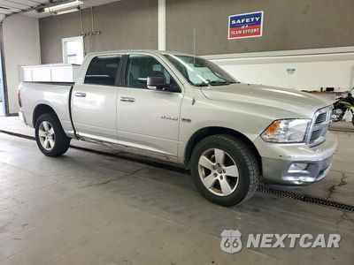 Czwarte zdjęcie samochodu z boku: 2010 DODGE RAM 1500 VIN:1D7RV1CT9AS244486 - miniatura