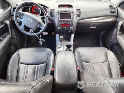 Zdjęcie 8 z 13 samochodu: 2012 KIA SORENTO SX VIN:5XYKWDA26CG251084 - miniatura
