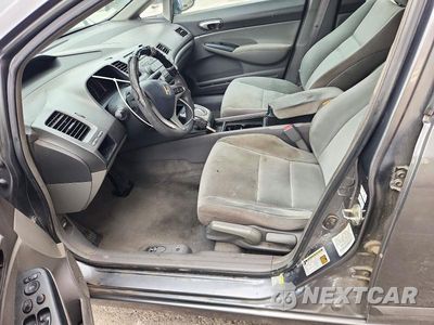 Zdjęcie 7 z 12 samochodu: 2010 HONDA CIVIC LX VIN:2HGFA1F50AH307604 - miniatura
