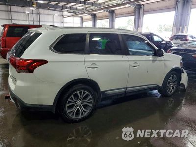 Trzecie zdjęcie samochodu z tyłu: 2017 MITSUBISHI OUTLANDER SE VIN:JA4AZ3A39HZ057173 - miniatura