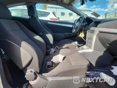 Zdjęcie 10 z 12 samochodu: 2008 SATURN ASTRA XR VIN:W08AT271885069631 - miniatura