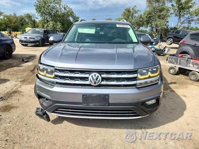 Piąte zdjęcie samochodu w środku: 2019 VOLKSWAGEN ATLAS SE VIN:1V2UR2CA2KC596686 - miniatura