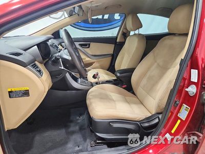 Zdjęcie 7 z 12 samochodu: 2013 HYUNDAI ELANTRA GLS VIN:5NPDH4AE4DH264052 - miniatura