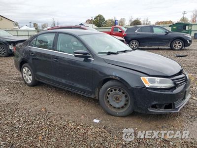 Czwarte zdjęcie samochodu z boku: 2013 VOLKSWAGEN JETTA SE VIN:3VWDP7AJ7DM360816 - miniatura