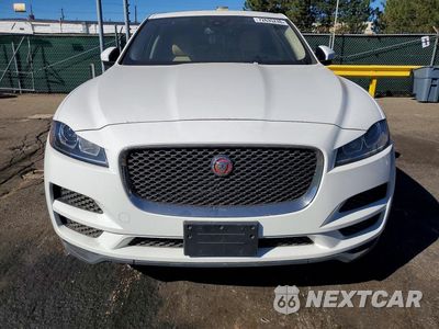 Piąte zdjęcie samochodu w środku: 2017 JAGUAR F-PACE VIN:SADCS2BN9HA086642 - miniatura