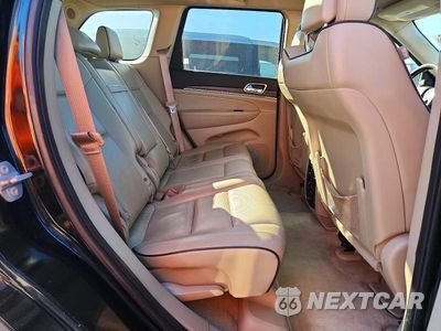 Zdjęcie 11 z 13 samochodu: 2015 JEEP GRAND CHEROKEE OVERLAND VIN:1C4RJFCMXFC176017 - miniatura