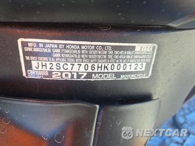 Zdjęcie 9 z 9 samochodu: 2017 HONDA CBR1000 RR VIN:JH2SC7706HK000123 - miniatura