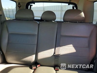 Zdjęcie 10 z 13 samochodu: 2007 FORD ESCAPE HEV VIN:1FMCU49H57KA44944 - miniatura