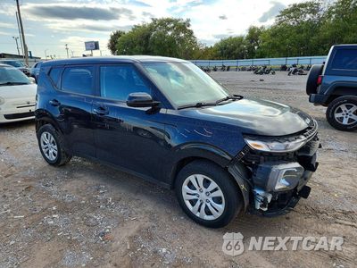 Czwarte zdjęcie samochodu z boku: 2022 KIA SOUL LX VIN:KNDJ23AUXN7174903 - miniatura