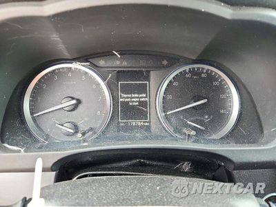 Zdjęcie 9 z 13 samochodu: 2018 TOYOTA HIGHLANDER XLE VIN:5TDJZRFH8JS819297 - miniatura