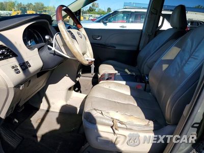 Zdjęcie 7 z 14 samochodu: 2011 TOYOTA SIENNA LIMITED 7-PASSENGER VIN:5TDDK3DC2BS014354 - miniatura