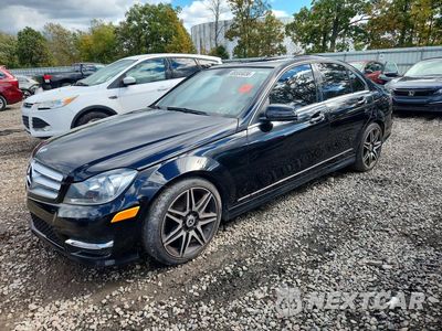 2013 MERCEDES-BENZ C 300 4MATIC WDDGF8AB6DR252676 - główne zdjęcie licytacji z USA - miniatura