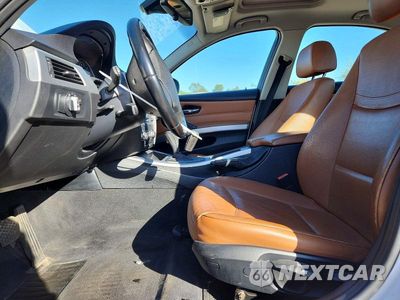 Zdjęcie 7 z 12 samochodu: 2011 BMW 328 XI VIN:WBAPK7C59BA969878 - miniatura