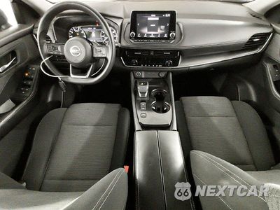Zdjęcie 8 z 13 samochodu: 2021 NISSAN ROGUE SV VIN:JN8AT3BA2MW008305 - miniatura
