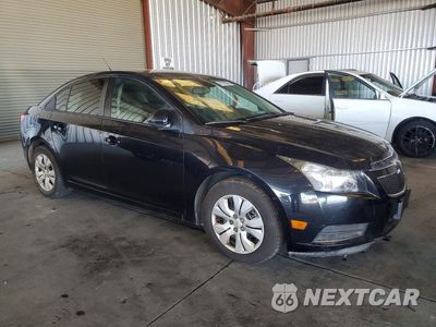 Czwarte zdjęcie samochodu z boku: 2014 CHEVROLET CRUZE VIN:1G1PA5SG7E7476935 - miniatura