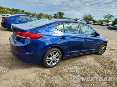 Trzecie zdjęcie samochodu z tyłu: 2017 HYUNDAI ELANTRA SE VIN:5NPD84LF1HH028048 - miniatura