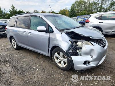 Czwarte zdjęcie samochodu z boku: 2012 TOYOTA SIENNA LE VIN:5TDKK3DC9CS263971 - miniatura
