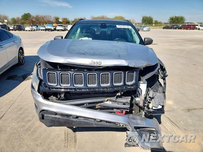 Piąte zdjęcie samochodu w środku: 2020 JEEP COMPASS TRAILHAWK VIN:3C4NJDDB0LT207825 - miniatura