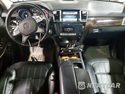 Zdjęcie 8 z 13 samochodu: 2014 MERCEDES-BENZ GL 350 BLUETEC VIN:4JGDF2EE8EA440139 - miniatura